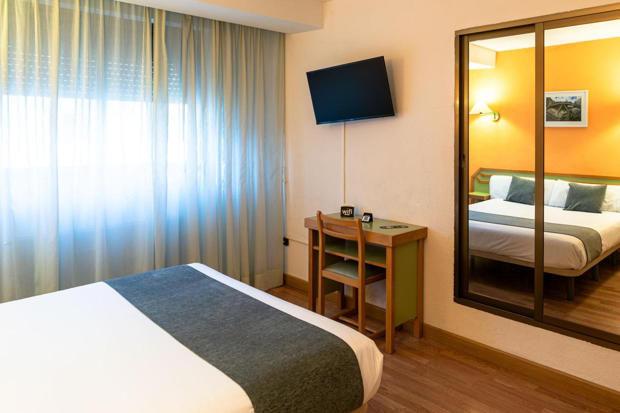 Hotel Alda ギフエロ エクステリア 写真