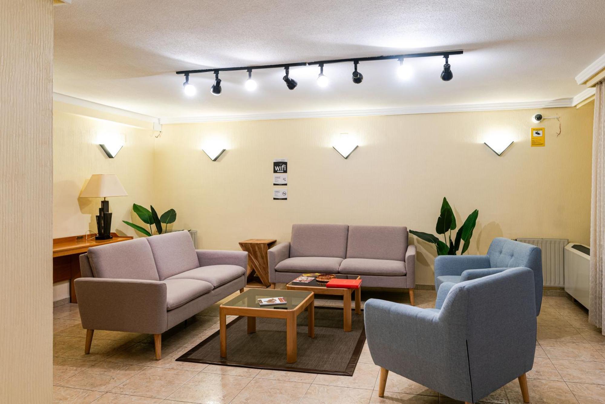Hotel Alda ギフエロ エクステリア 写真